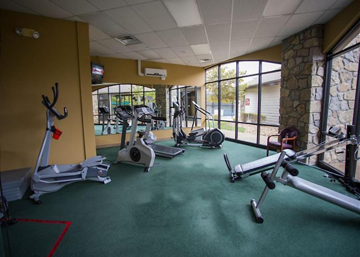 Couples Condo Retreat Overlooking Golf Course ブランソン・ウェスト エクステリア 写真